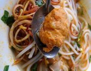 “Vi diệu” Bún Chả Ghẹ Bò tại Ghẹ Hàm Ninh Quán