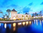 Chương trình biểu diễn thường xuyên tại Vinpearl Land Phú Quốc